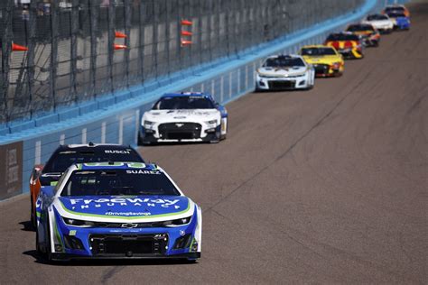 NASCAR United Rentals 500 at Phoenix .